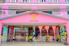 外部的 The Wai Hotel Danok