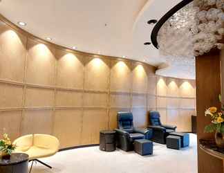 Lobby 2 M Hotel Danok