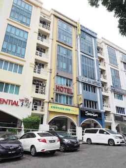 Cottage Inn Subang, Rp 299.816