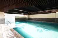 Swimming Pool La Grande Apartemen Bandung by Maria