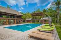 Swimming Pool Jungle Koh Kood Resort
