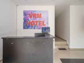 Lobi 4 OYO 44093 Vrm Hotel