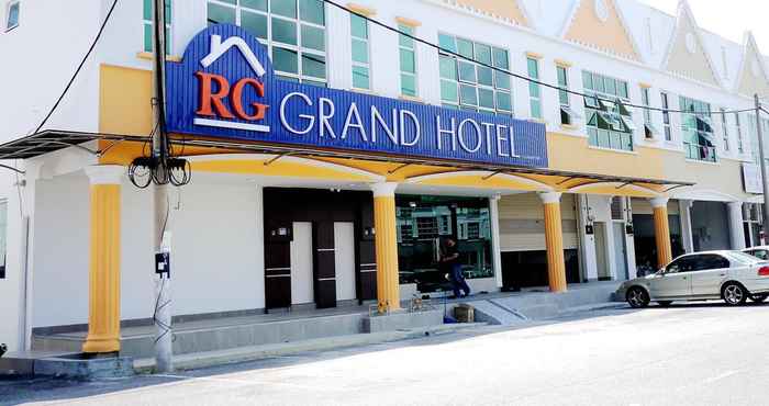 ภายนอกอาคาร RG Grand Hotel 