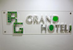Lobi 4 RG Grand Hotel 