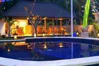 Swimming Pool Kubu Arma Lembongan