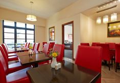 Bar, Cafe and Lounge 5 Village Residence Robertson Quay by Far East Hospitality