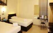 Kamar Tidur 5 Guardian Family Hotel