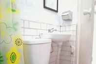 Toilet Kamar Twin Volcanoes Homestay