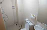 Bilik Mandi dalam Bilik 6 Apartemen Victoria Square 2 BR