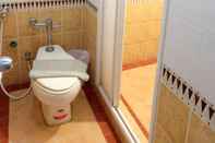 Toilet Kamar Vieng Thong Hotel