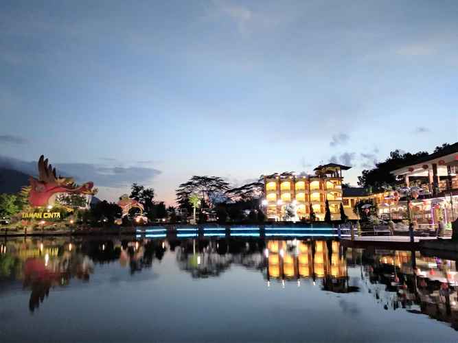 VIEW_ATTRACTIONS Hotel & Villa Gunung Jempol