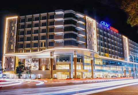 Exterior BW Luxury Hotel Jambi