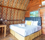 Kamar Tidur 2 Road Beach Homestay