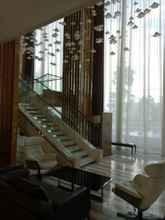 Bangunan 4 Cozy Stay at Apartment Grand Sungkono Lagoon (VIL)