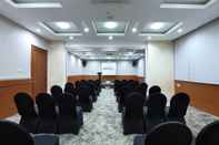 Functional Hall ASTON Inn Batu