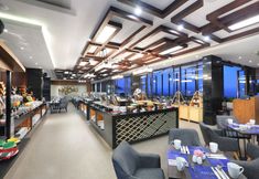 Restaurant 6 Aston Inn Batu