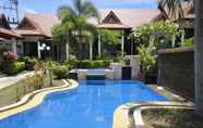 Kolam Renang 2 Samui Home and Resort