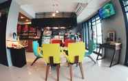 Bar, Kafe, dan Lounge 4 The Iconic Hotel Ranong 