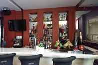 Bar, Cafe and Lounge Torre Venezia - Spacious Condotel in Timog Ave.