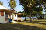 Bên ngoài Jinta Beach Bungalow