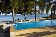 Swimming Pool Jinta Beach Bungalow