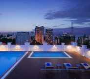 Swimming Pool 5 Citadines Regency Saigon