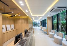 Lobby 2 Alix Bangkok Hotel