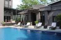 Kolam Renang Sofia Boutique Residence