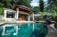 สระว่ายน้ำ Bali Jungle Huts