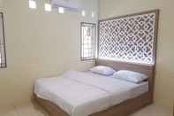 Kamar Tidur De Hanami Homestay Bondol