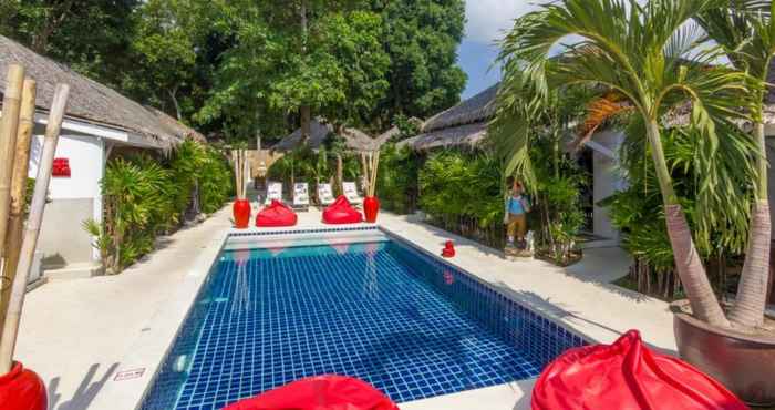 Swimming Pool The White Cottage Samui