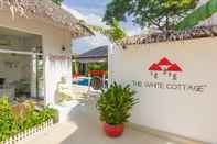 ล็อบบี้ The White Cottage Samui