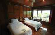 Kamar Tidur 5 B.C. Badin Resort