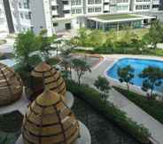 Swimming Pool 6 Golden Leaf @ Tropez Residence