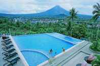 Kolam Renang The Oriental Legazpi