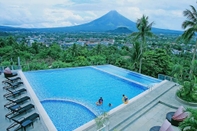 Swimming Pool The Oriental Legazpi