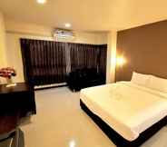 Kamar Tidur 6 Panwalee Hotel