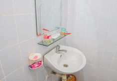 Phòng tắm bên trong 7 Minh Trang Hotel Hue