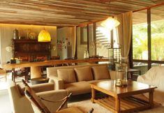 ロビー 5 Uncle Jo Ranch