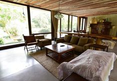 ロビー 6 Uncle Jo Ranch