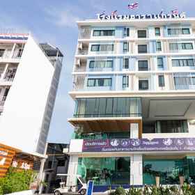 Exterior / Building1Tara Grand Hotel,巴吞他尼府飯店