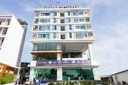 Tara Grand Hotel, THB 1,971.24