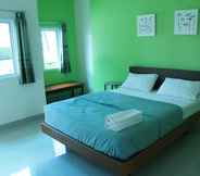 Kamar Tidur 6 The Moonlight Resort