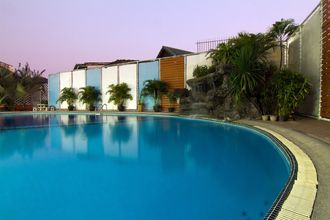 游泳池 4 SUPANICH RAILWAY STATION