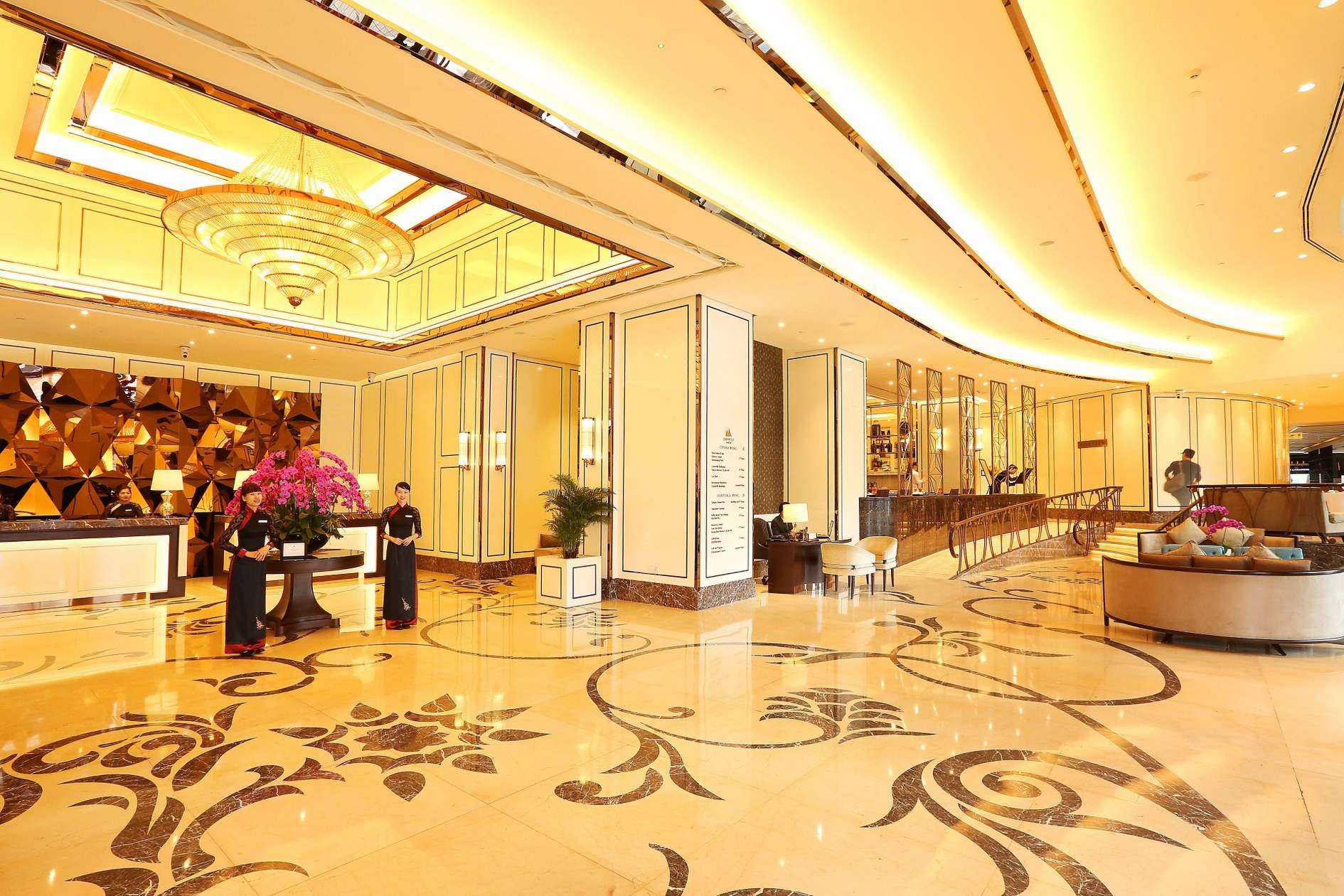Khách sạn Caravelle Sài Gòn - Khách sạn gần phố đi bộ Nguyễn Huệ