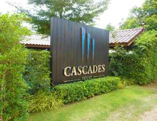 Exterior 2 Cascades Boutique Resort 