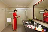 In-room Bathroom Bac Ninh Uri Hotel		