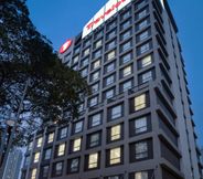 Bên ngoài 2 Travelodge Bukit Bintang Kuala Lumpur (吉隆坡武吉免登彩鴻酒店)