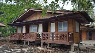 Kamar Tidur 4 Talikud Island Mangrove Beach Resort