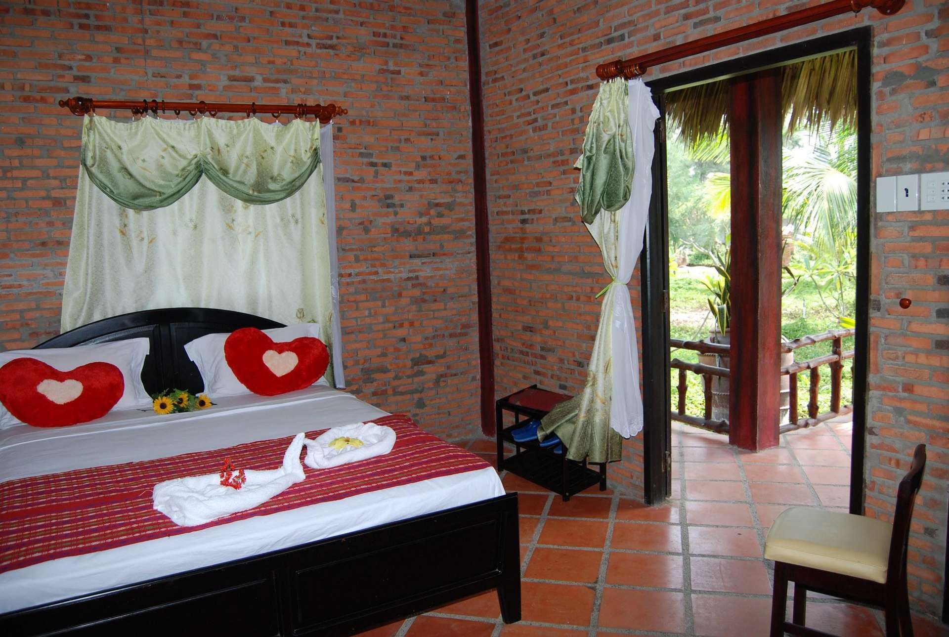 Non Nuoc Resort khách sạn gần biển Đồi Dương